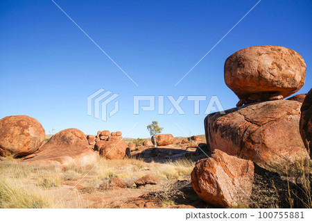 Devil's Marble landscape with rocks Devil's Marble landscape with rocks 100755881