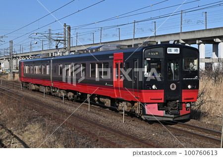 東北本線 Fruitia Fukushima 719 系列 700 系列 S-27 編隊 東北本線 Fruitia Fukushima 719 系列 700 系列 S-27 編隊 100760613