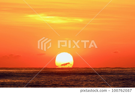 Sunrise Ibaraki Prefecture 100762087