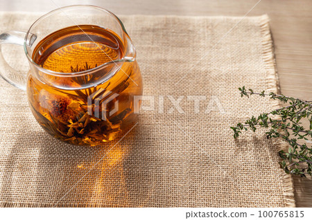 Chinese flower tea in server 100765815