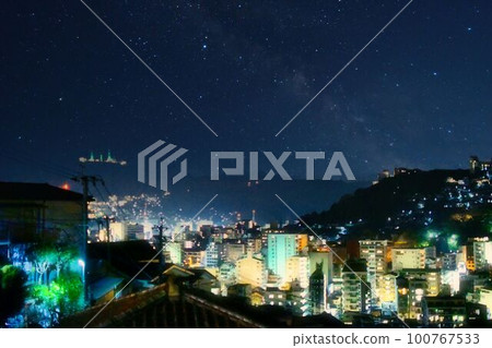 Night view from Wakamiya Inari Night view from Wakamiya Inari 100767533