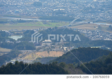 Tanba/Tango Onigajo in the blue sky Kuruwa and view Tanba/Tango Onigajo in the blue sky Kuruwa and view 100768059