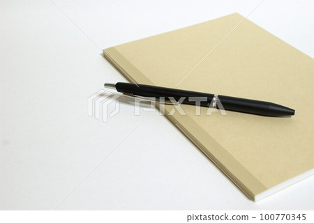 Pens and notes Pens and notes 100770345