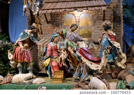 Nativity scene, creche, or crib, birth of Jesus in Mariahilf church in Graz, Styria, Austria Nativity scene, creche, or crib, birth of Jesus in Mariahilf church in Graz, Styria, Austria 100770433