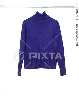 Warm woolen sweater under the throat, isolated on white background. Photo on the crossbar and shoulders Warm woolen sweater under the throat, isolated on white background. Photo on the crossbar and shoulders 100780995
