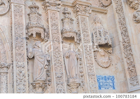 Exterior views facade of San Esteban Convent in Salamanca (Spain) Exterior views facade of San Esteban Convent in Salamanca (Spain) 100783184