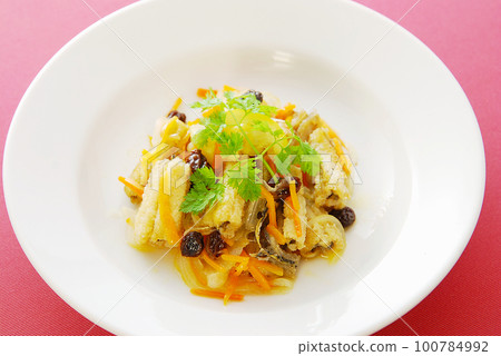 Conger eel escabeche 100784992