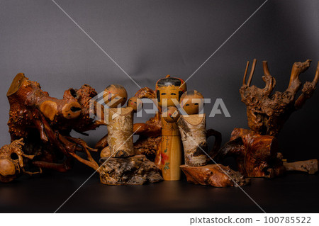 Japanese traditional kokeshi dolls and copy space 100785522