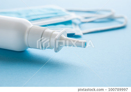 Nasal drops and masks Image material for rhinitis and hay fever Nasal drops and masks Image material for rhinitis and hay fever 100789997