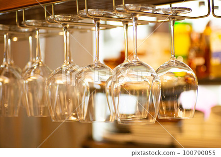 shop wine glasses 100790055
