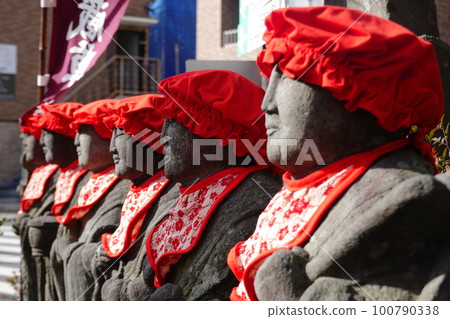 Rokujikura（鎌倉市Yuigahama） 100790338