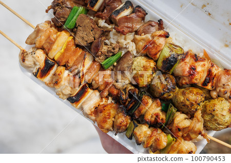 大串燒便當（青森縣弘前市）8串 100790453