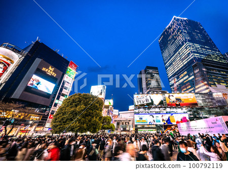 Japan's Tokyo cityscape WBC semi-finals Dramatic goodbye victory over Mexico ... Shibuya is a big wave before the corona disaster = March 21 100792119