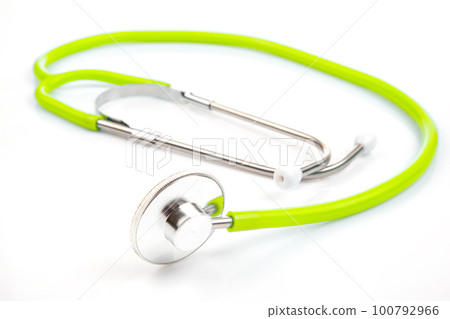 stethoscope on a white background. heart rate medical instrument stethoscope on a white background. heart rate medical instrument 100792966
