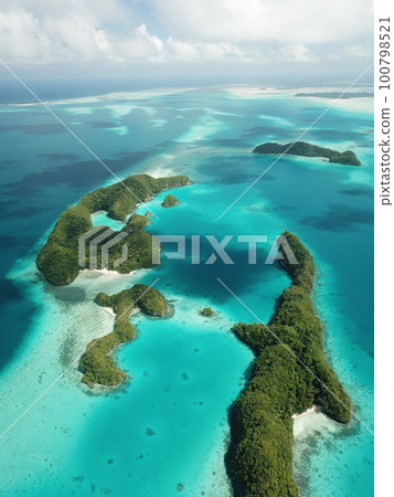 Pristine blue ocean, rock islands in Palau Pristine blue ocean, rock islands in Palau 100798521