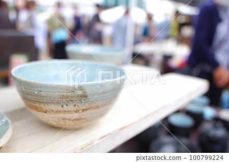 Exhibition and sale of tea bowls Exhibition and sale of tea bowls 100799224
