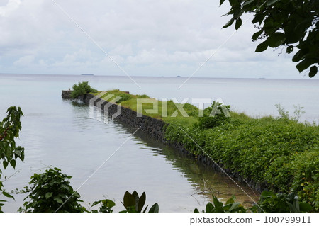 Japanese WW2 light house in Truk lagoon, Chuuk Japanese WW2 light house in Truk lagoon, Chuuk 100799911