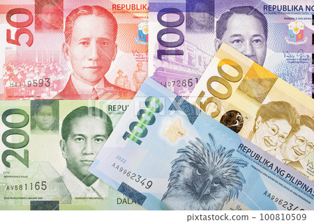 Philippine money - new series of banknotes 100810509