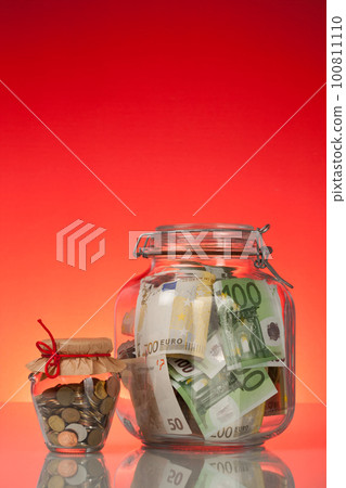 Bottles whit money 100811110