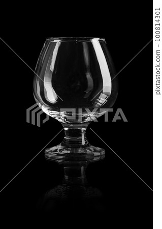 Empty glass 100814301