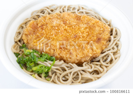 Delicious croquette soba Delicious croquette soba 100816611