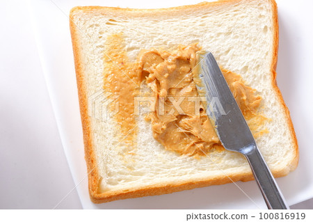 花生醬麵包早餐 100816919