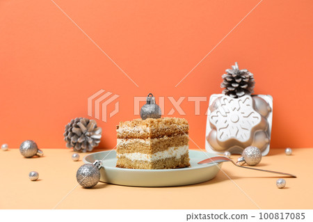Concept of delicious sweet food - honey cake, space for text 100817085