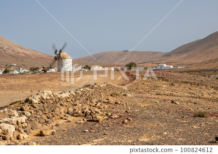 Historical windmill, Fuertventura 100824612