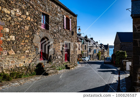 Breton Village Saint Suliac And Atlantic Coast In Department Ille et Vilaine In Brittany, France 100826587