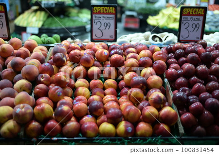 fruit sold at the market 100831454