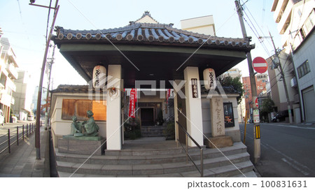 Osaka Winter Siege Dondoro Daishi Zempukuji Temple where the Sanada Maru was built during the Osaka Summer Siege 100831631