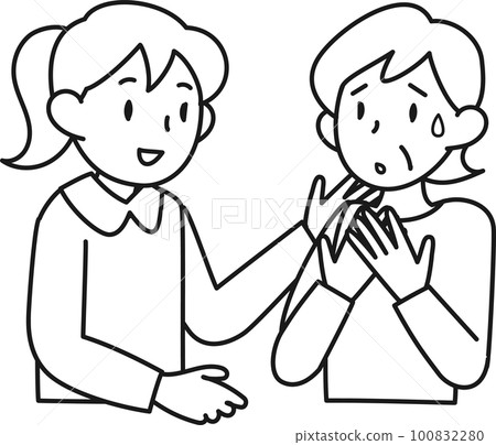 說話時面帶不安的資深女性和傾聽的年輕女性 說話時面帶不安的資深女性和傾聽的年輕女性 100832280