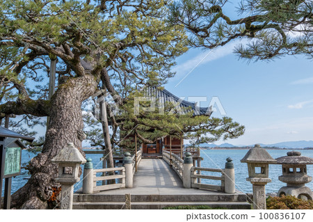 滋賀縣大津市本方田滿月寺浮禦堂 100836107