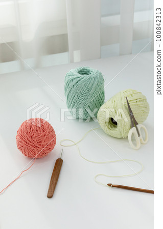 aesthetic photo of handmade, crafting hobbies, knitting yarn and a needle aesthetic photo of handmade, crafting hobbies, knitting yarn and a needle 100842313