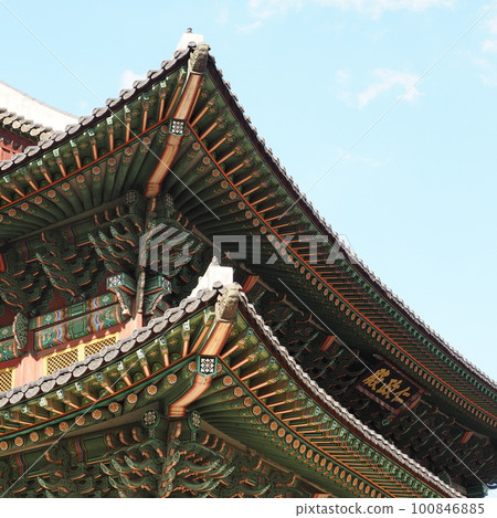 south korea seoul changdeokgung injeongjeon 100846885