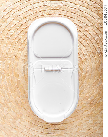 Organization of food storage in the kitchen, transparent reusable jars for cereals, coffee, sugar Organization of food storage in the kitchen, transparent reusable jars for cereals, coffee, sugar 100849577