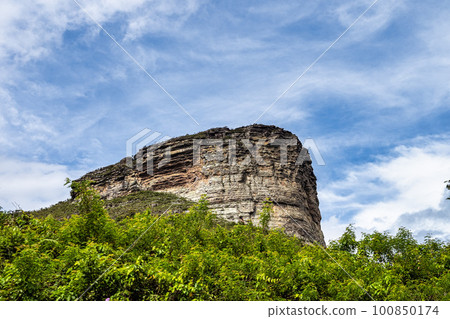 View from the top of the hill of the father inacio, morro do pai inacio, Chapada Diamantina, Bahia, Brazil View from the top of the hill of the father inacio, morro do pai inacio, Chapada Diamantina, Bahia, Brazil 100850174