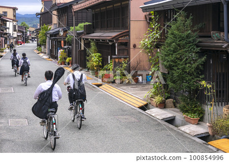 221004 下之町 g075 100854996