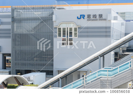 JR Amagasaki Station 100856038