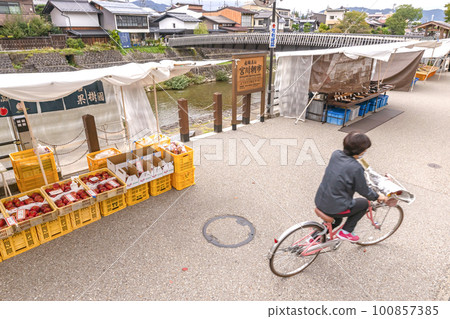 221004 宮川早市 s211 221004 宮川早市 s211 100857385