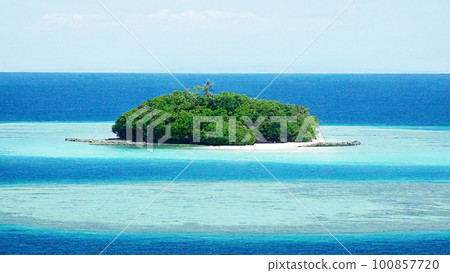 無人島背景素材 100857720