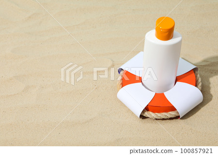 Concept of summer skin care accessories, space for text Concept of summer skin care accessories, space for text 100857921