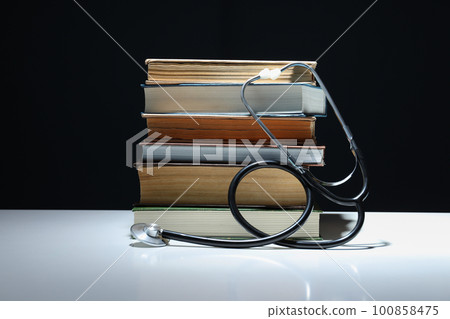 Concept of medical education and medical books 100858475