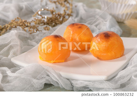 Portuguese egg chestnuts Portuguese egg chestnuts 100863232