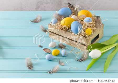 Easter blue and white eggs Easter blue and white eggs 100863258
