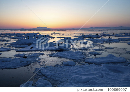知床的浮冰 100869097