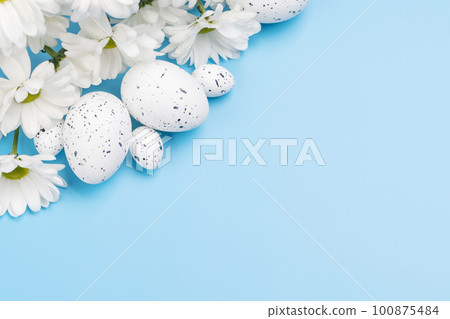 Easter eggs and flower bouquet Easter eggs and flower bouquet 100875484