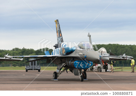 Greek Air Force F-16 Demo Team "Zeus" 100880871