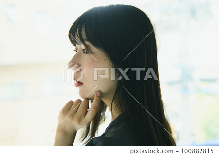 女性肖像 100882815