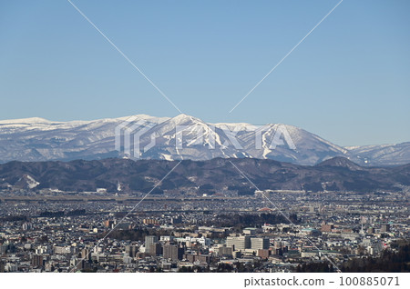 Morioka and the Ou Mountains seen from the Iwayama Observatory 100885071